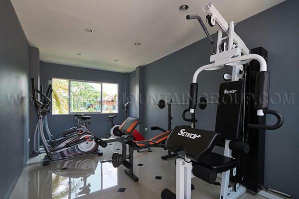 Trio Gems Condo Pattaya, Thailand Haat Jomtien Eksteriør bilde